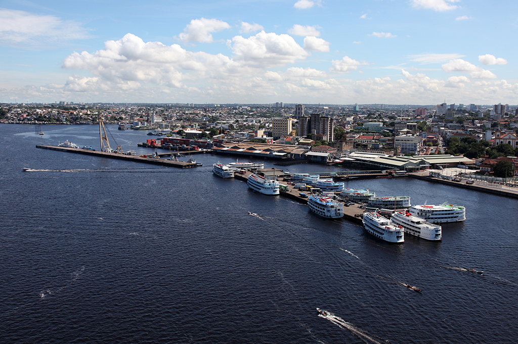 Manaus amplia fibra óptica na Cidade Nova e no Tarumã